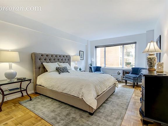4th image of 200 E 57th St APT 5F
