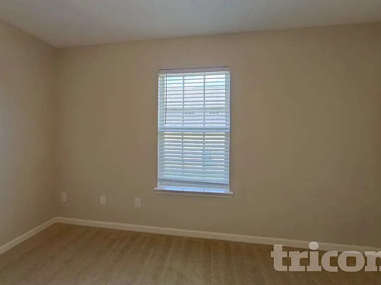 430 Grand National Ln — Photo 13