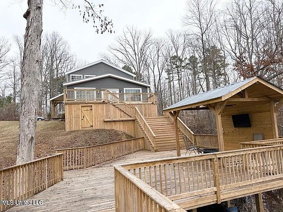 3rd image of 2881 County Road 424