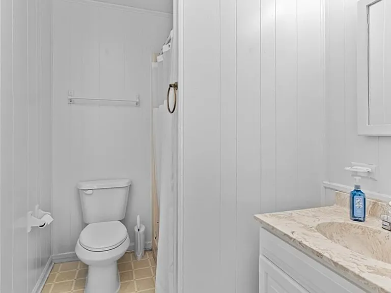 1755 Madison Ave — Photo 21