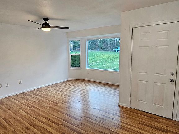 2nd image of 5623 Delia Ln SW