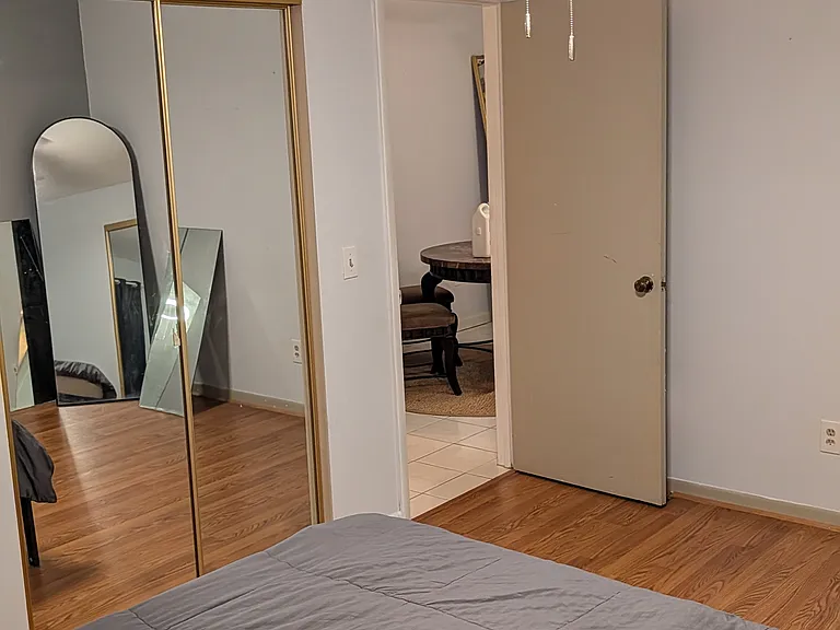 2585 Saint Michel Ave — Photo 19
