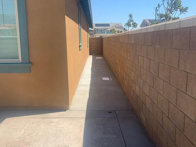 5396 La Bodega Way — Photo 4