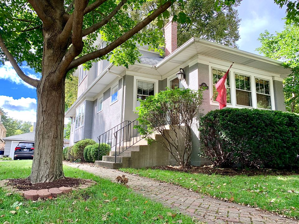 1st image of 332 N Spring Ave