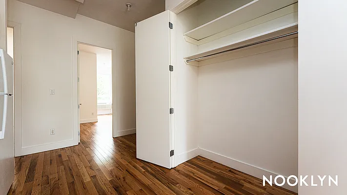 Rented by Nooklyn NYC LLC | media 49
