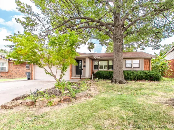 2823 S Hudson Ave, Tulsa, OK 74114