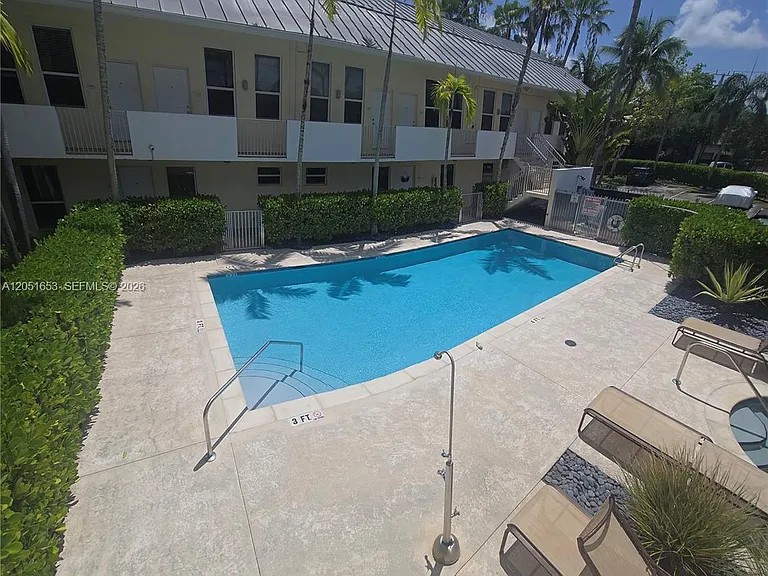 8950 SW 69th Ct #306 — Photo 29