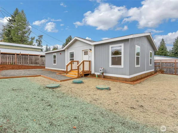 2809 NE Stone Way, Bremerton, WA 98310