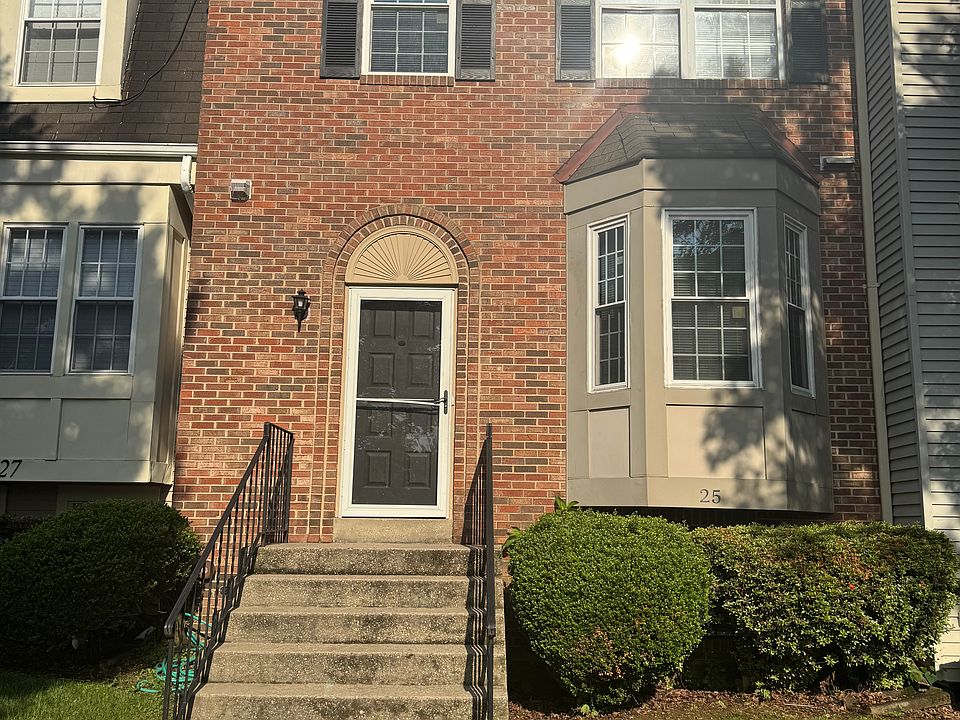 1st image of 25 Joyceton Way