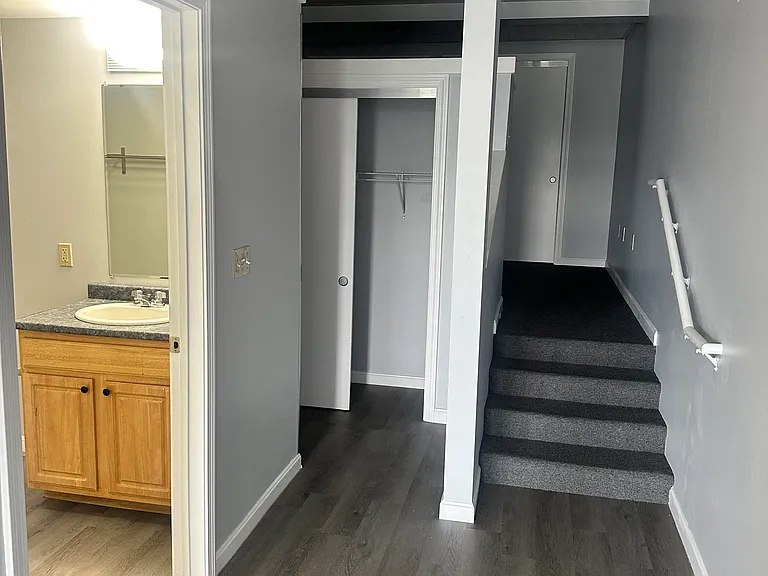 22 Park St #6 — Photo 6