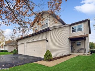 551 W 2nd St, Elmhurst, IL