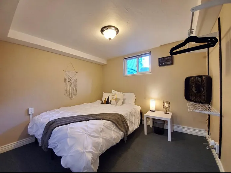 Downstairs 2nd bed / Office / Studio