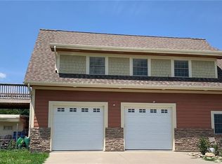 2327 Hempstead St, Norwalk, IA 50211