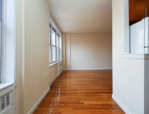 Rented by SW Queens Mezzanine | media 10