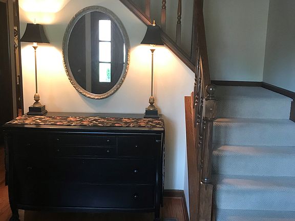 4th image of 1020 Woodway Dr