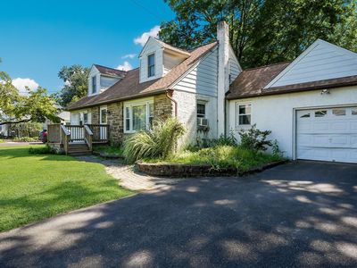 1034 E Main St, Lansdale, PA, 19446