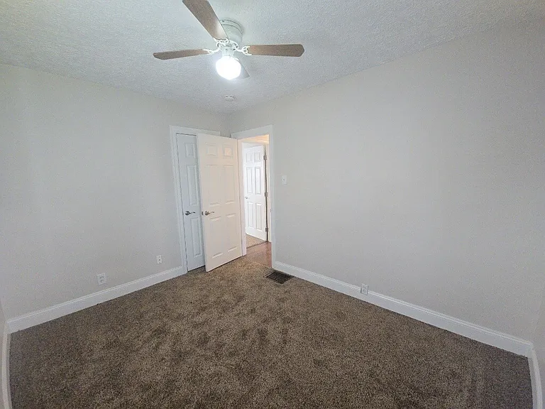 4556 Kugler Mill Rd — Photo 18