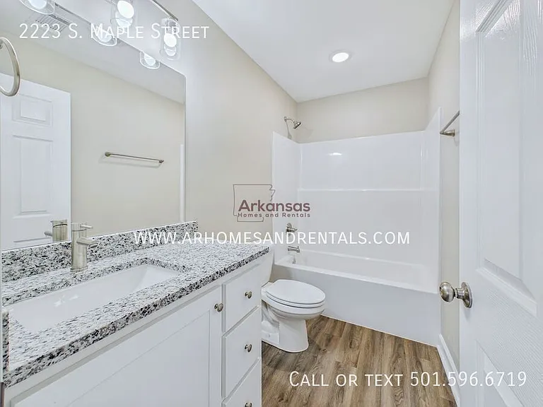 2223 S Maple St — Photo 8
