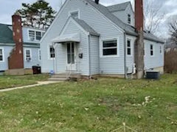 7849 Elizabeth St, Cincinnati, OH 45231