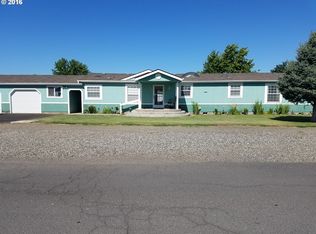 305 N 1st St, Irrigon, OR 97844