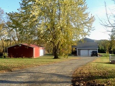 3rd image of 9308 Panther Ln