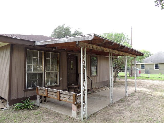 2nd image of 1405 Palm Creek Blvd