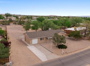 224 2nd St SE, Rio Rancho, NM 87124