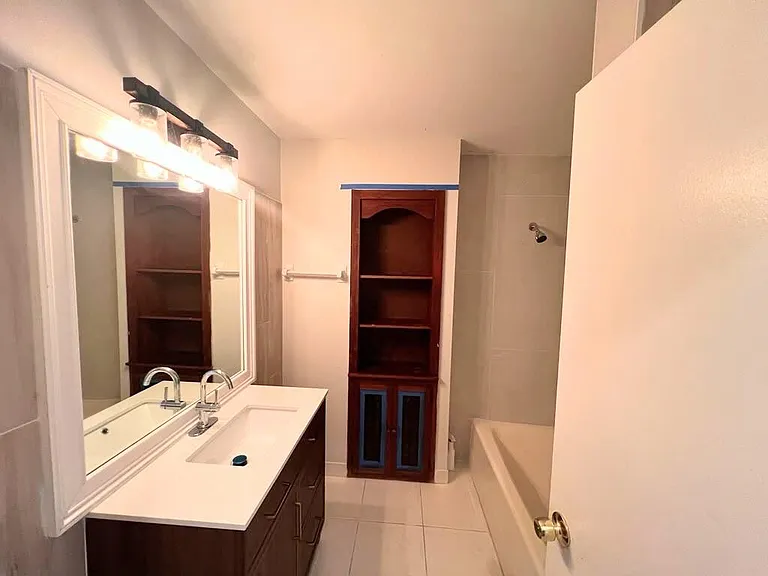 311 SW Homeland Rd — Photo 13