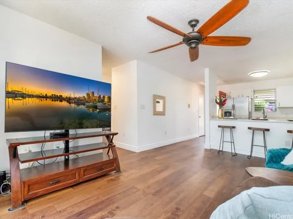 95-1050 Makaikai St APT 6B, Mililani, HI 96789