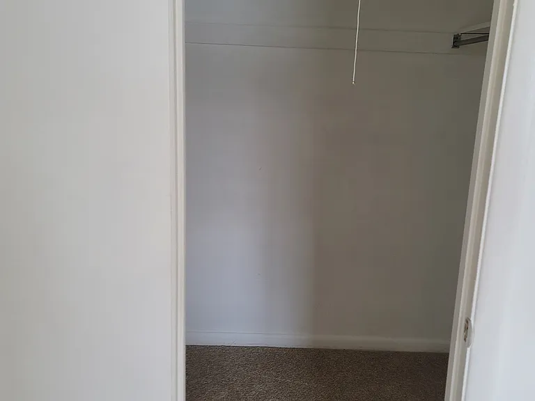 625A Chesapeake St SE #205 — Photo 16