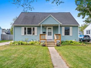 915 S Lutz St, Shawano, WI 54166