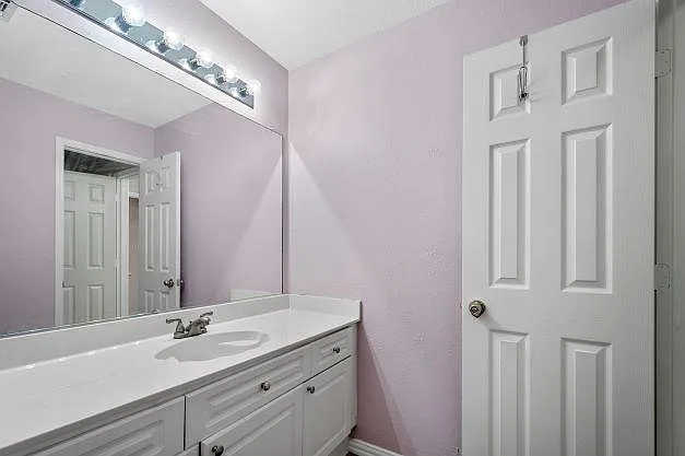 2313 Ainsley Dr — Photo 24