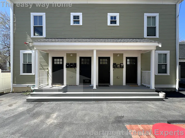 26 Putnam St #4 — Photo 12