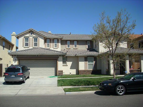 1st image of 3585 Valley Oak Dr