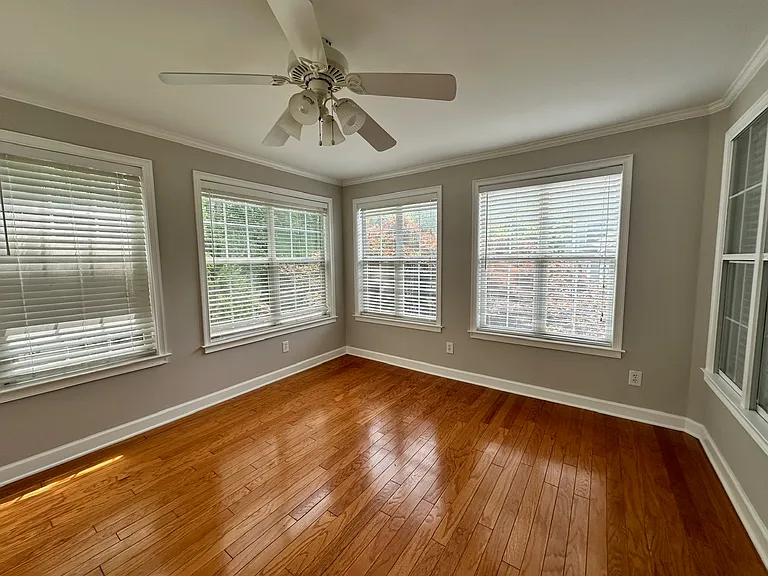 5885 Sarah Orr Ln — Photo 12