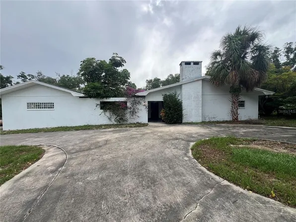 425 Craig Dr, Tarpon Springs, FL 34689