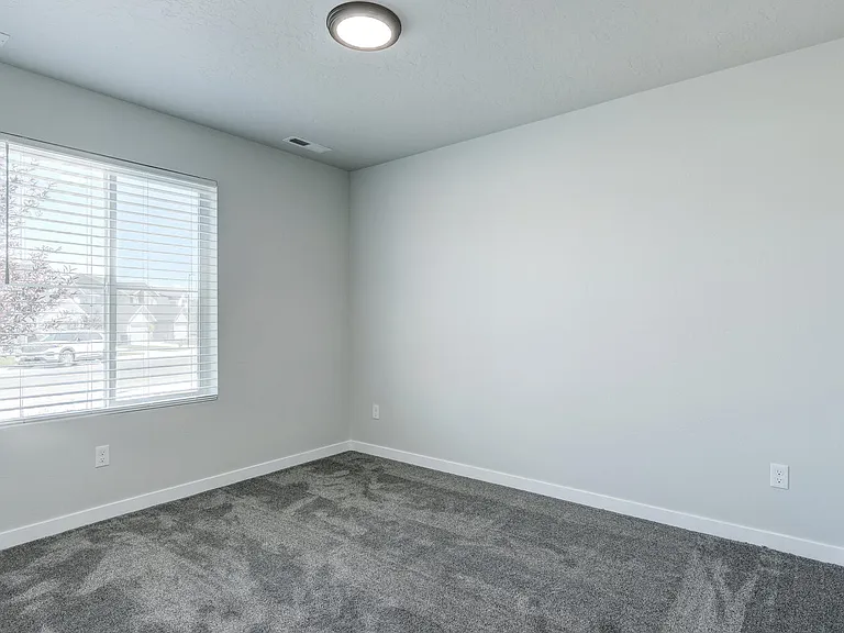 2395 W Opalite Dr — Photo 18