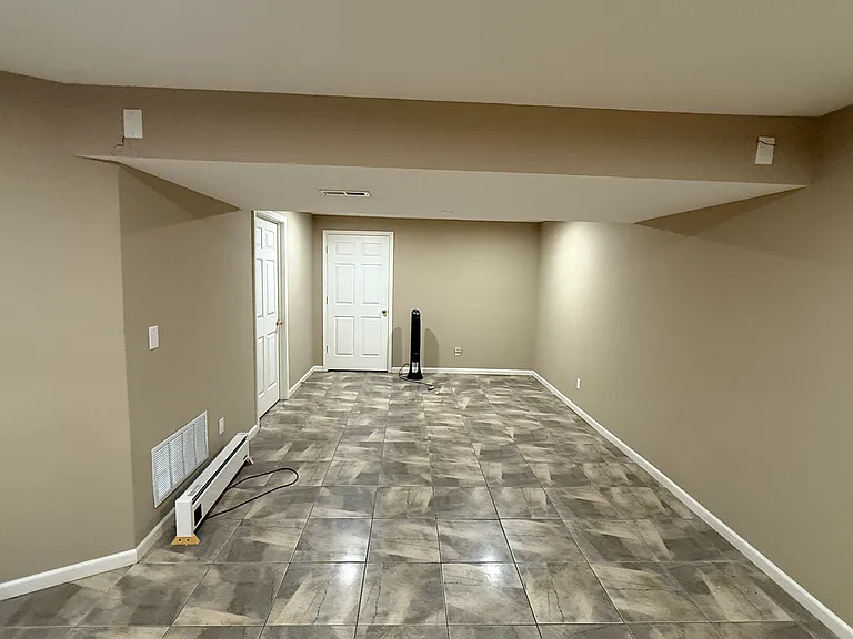 3601 NW 85th Ter — Photo 9