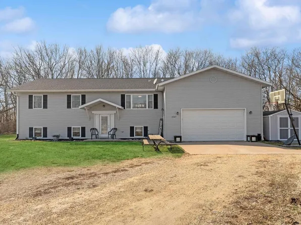 2507 Market St, Thomson, IL 61285