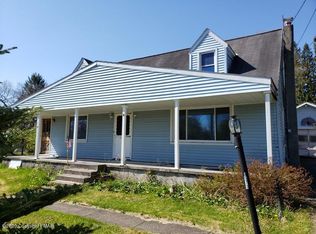 1908 Goodwin St, Tobyhanna, PA