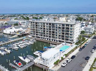 336 Bay Ave APT 303, Ocean City, NJ 08226