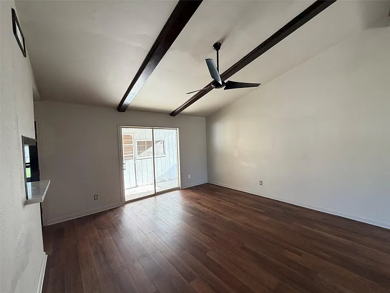 7603 Grape St — Photo 6