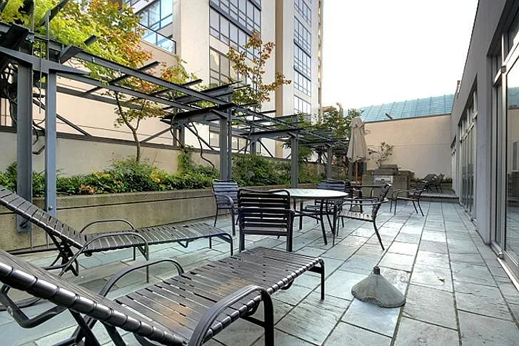 989 Nelson St #903 — Photo 7