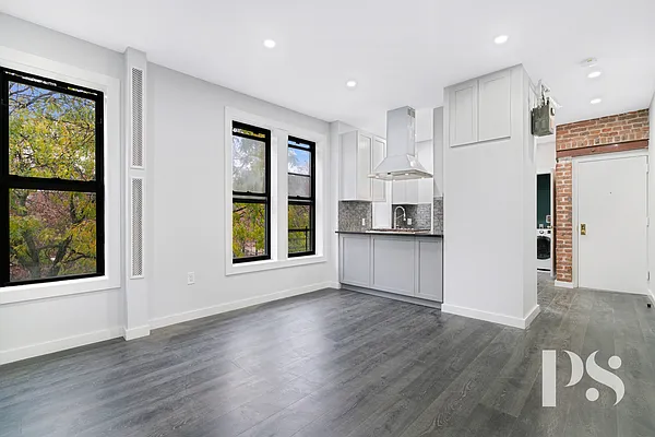 Sold by Compass | media 1