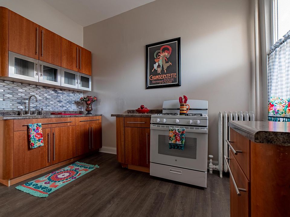 1st image of 241 Western Ave S APT 2