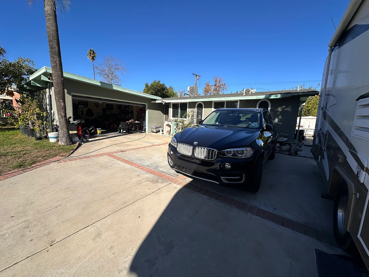 5791 Walter St — Photo 2