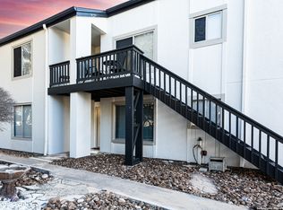 1185 Parkview Dr #D-20, Canyon Lake, TX 78133