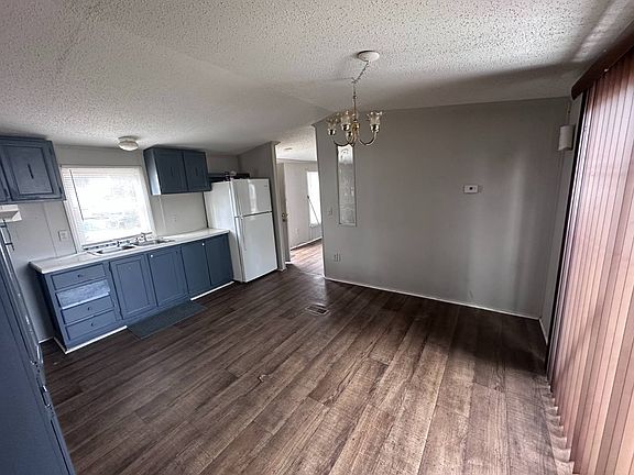 3rd image of 1015 Sandpit Rd #39
