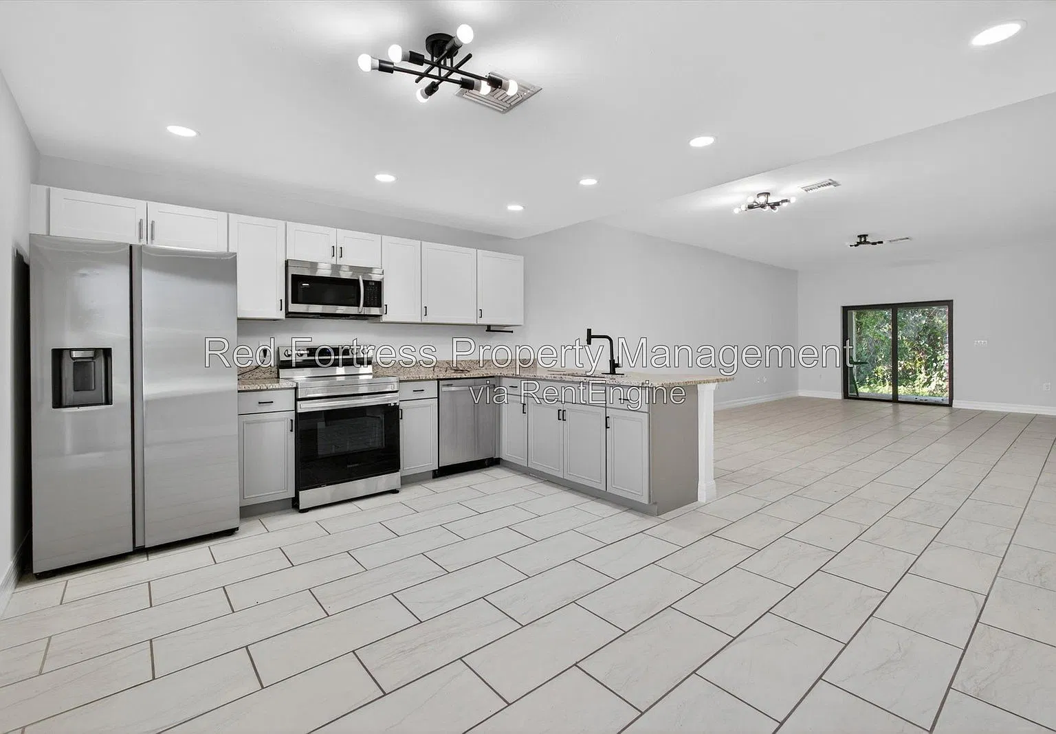 3 bed, 2.0 bath, 1325 sqft, $1,995 — Photo 1