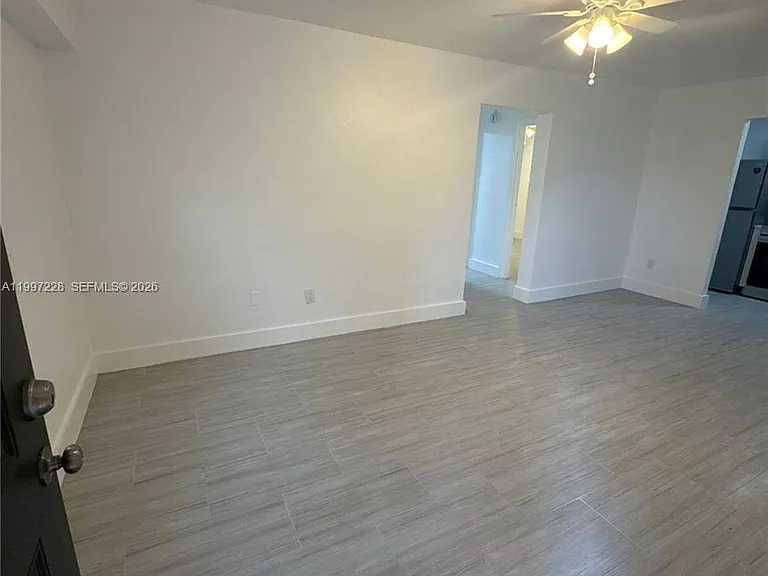 649 SW 7th St #5 — Photo 9